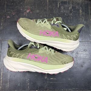 Hoka One One Challenger ATR 7 Womens 10B Green Running Sneaker Comfort Shoes